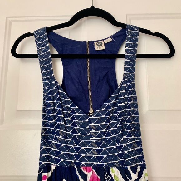 Roxy Dress - Picture 4 of 7